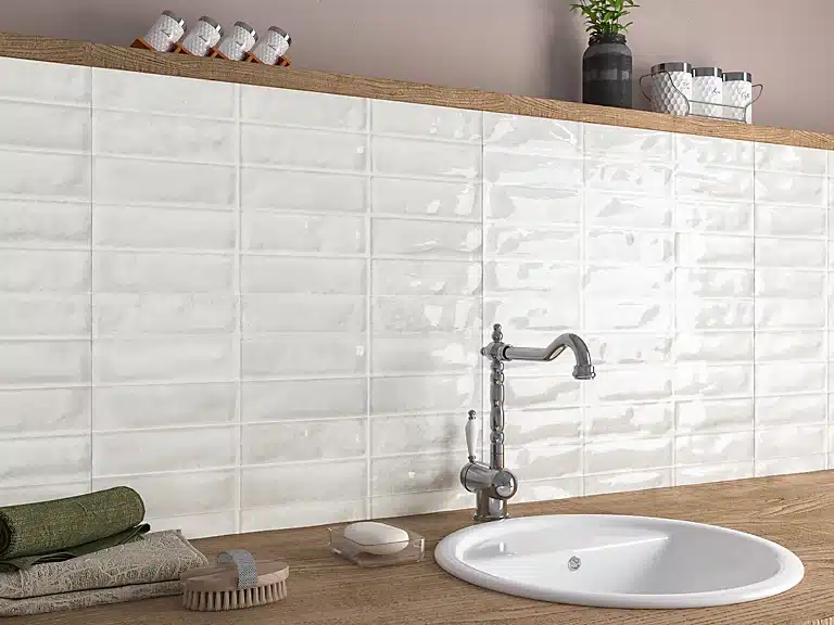 Décor représentant la catégorie "Les Faïences Murales"