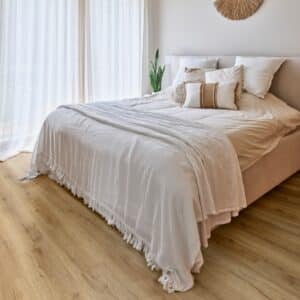 Lame SPC clipsable avec sous-couche FOREST INVISIBLE 18x122x0,5cm